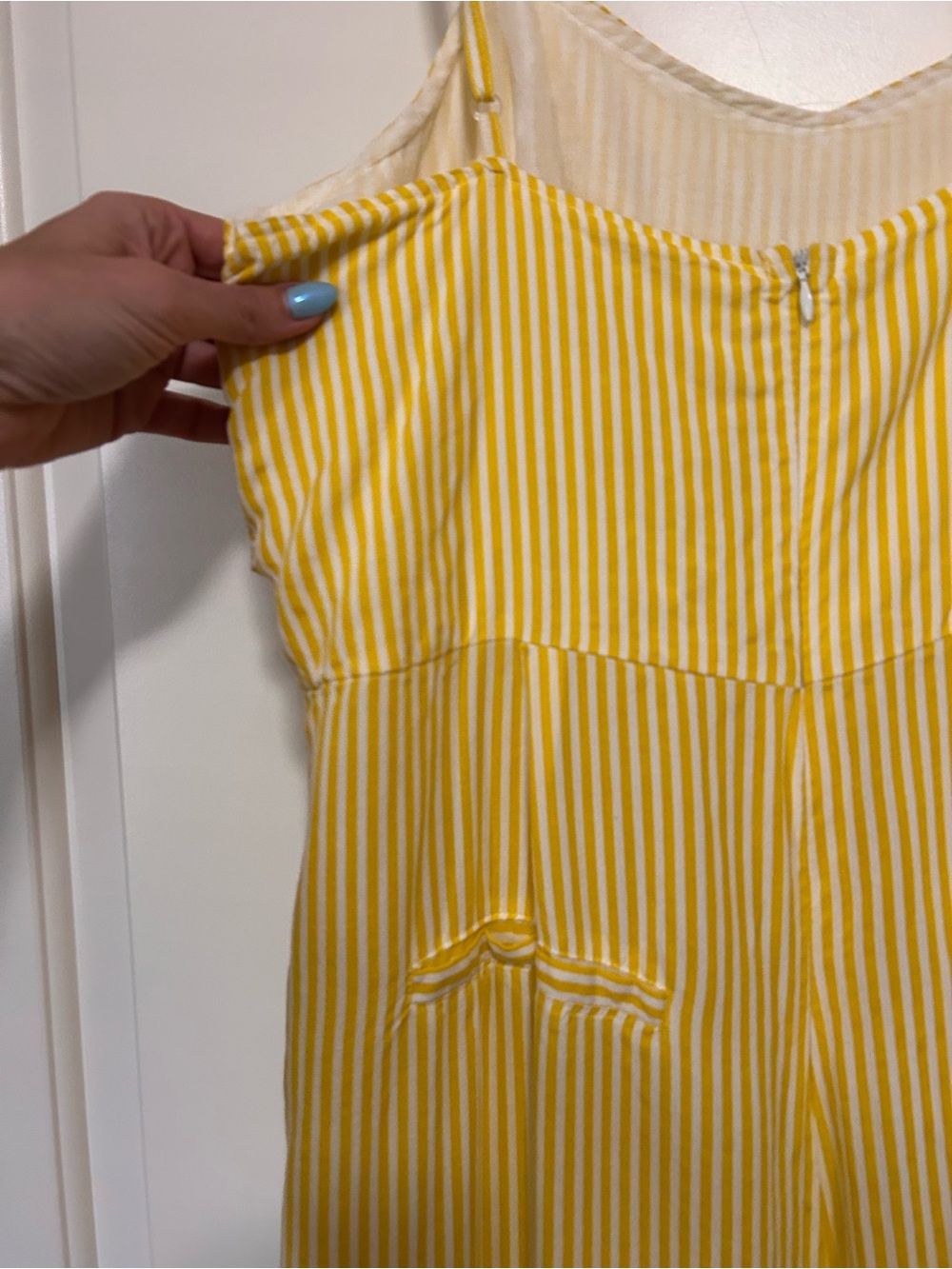 ☀️🌻Summer Sunshine🍋☀️Striped Spaghetti Strap Jumpsuit Romper🍍🔆 - Picture 8 of 13